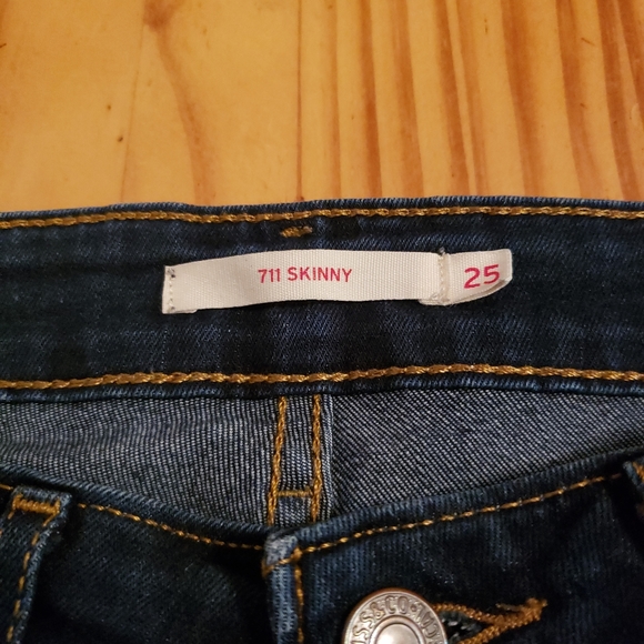 Levi's Skinny Jeans - Picture 4 of 4